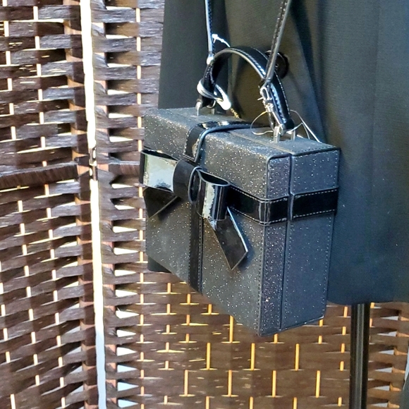 Kate Spade Crossbody Handbag Wrapping Party Gift Box Black Glitter - Picture 7 of 16